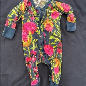 Bonds Wondersuit - navy with pink and green flowers - size 0-3 months
